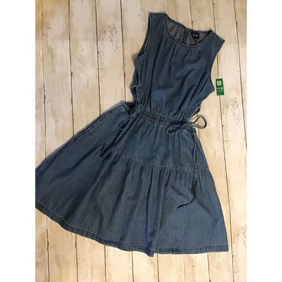 NWT Denim side tie, cut out mini dress with wash, well size extra small - Picture 1 of 4